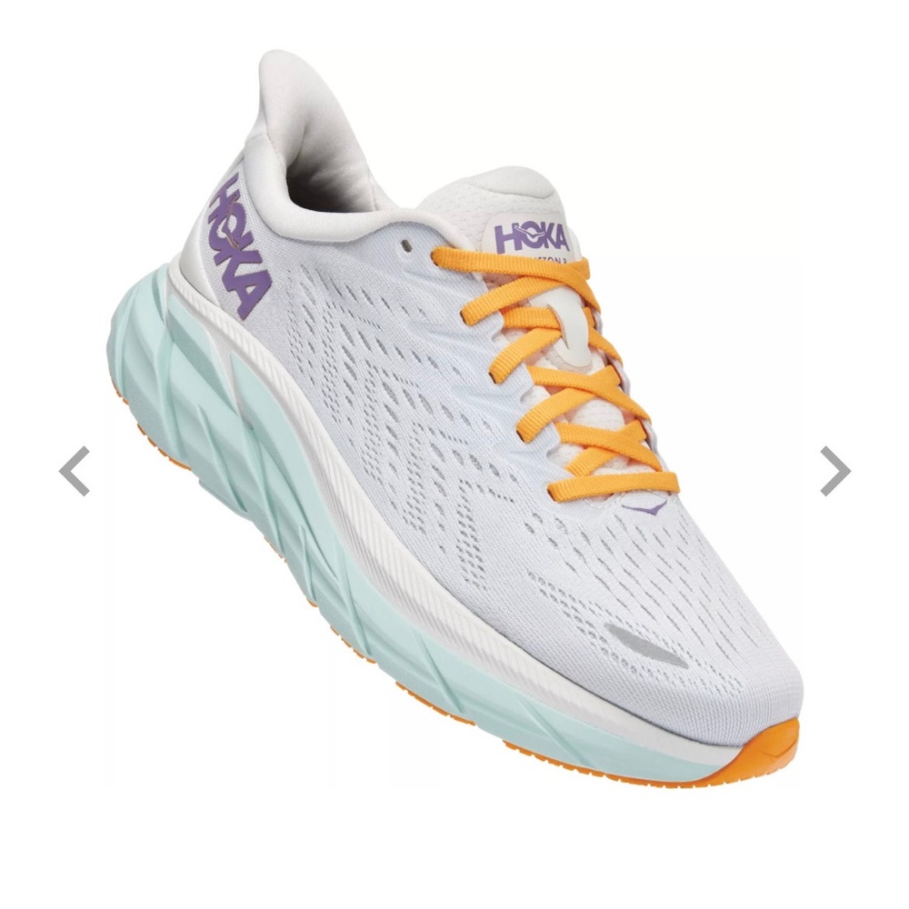 Hoka Clifton 8’s Women’s 8.5